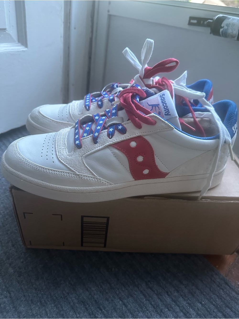 Saucony Jazz Court 'Spirit of '76' Men’s size 11 brand new in replace box
